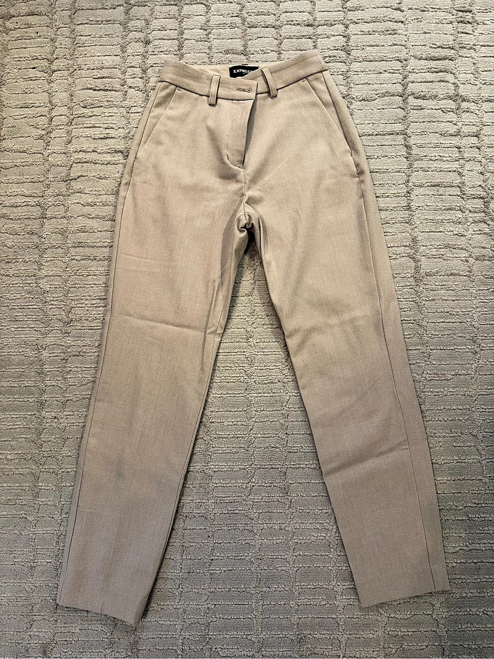 7 For All Mankind Columnist Ankle High Rise High Rise Ankle Pants in Beige Like